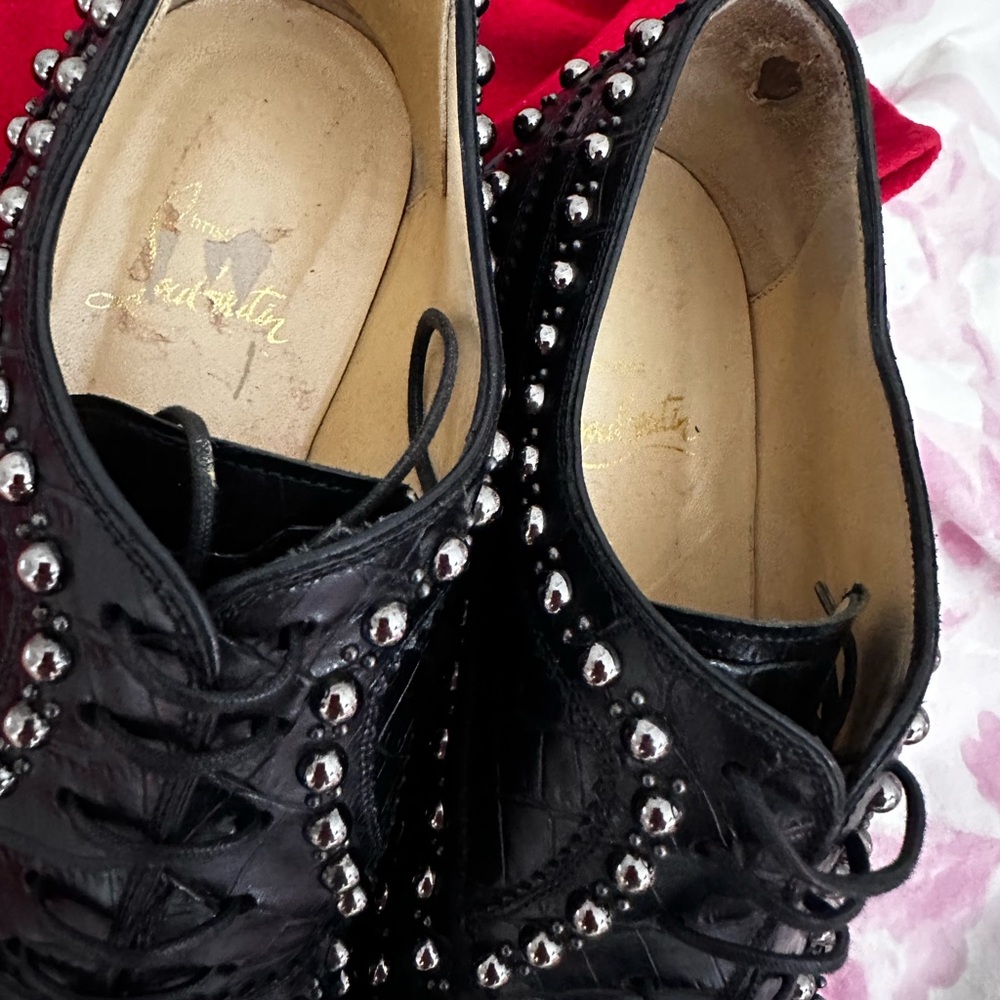 Christian Louboutin Black croc embossed leather and Silver Studded Oxfords - Picture 3 of 9